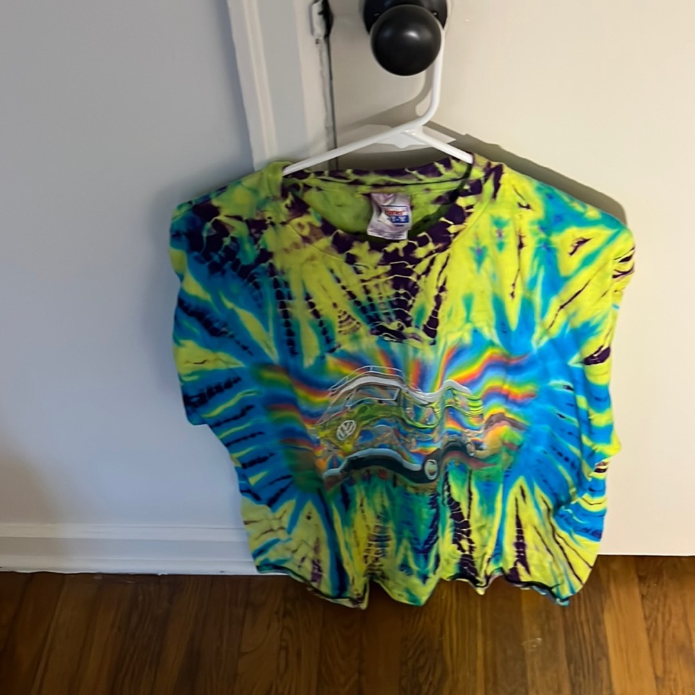 Xl Tye Dye VW bud t-shirt